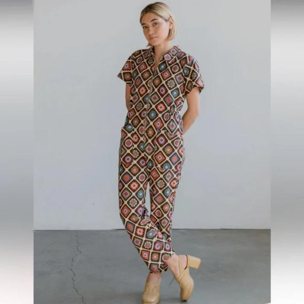 Noble Utility Suit - Jumpsuit in Cross Stitch Print - Picture 4 of 9